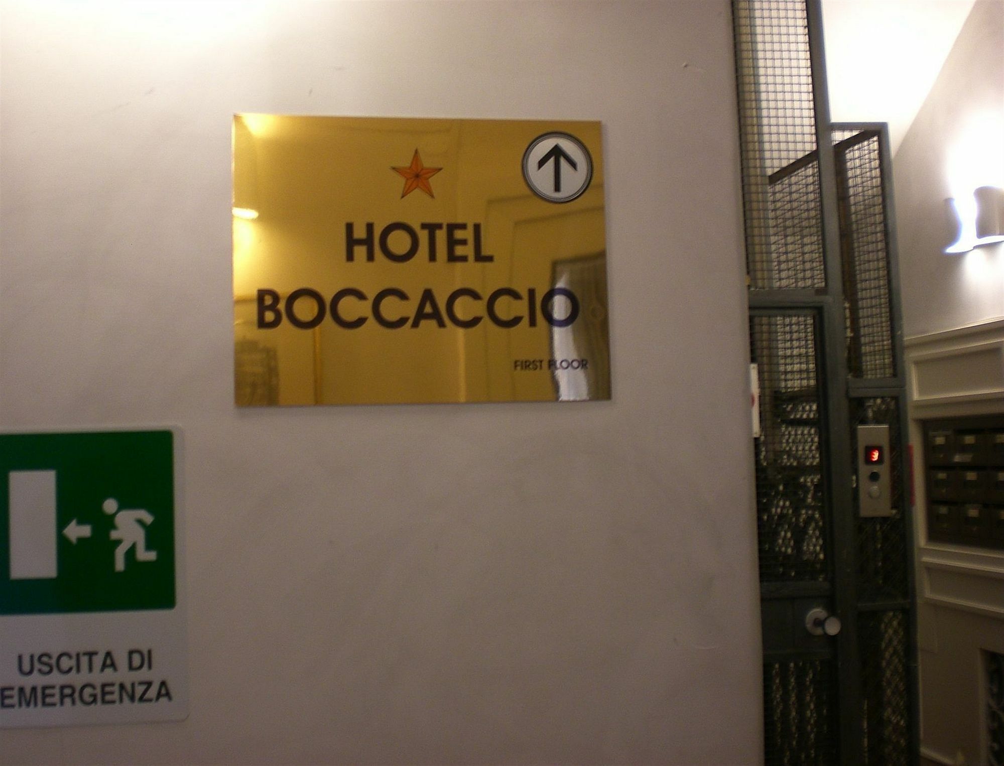 Hotel Boccaccio Рим Екстериор снимка