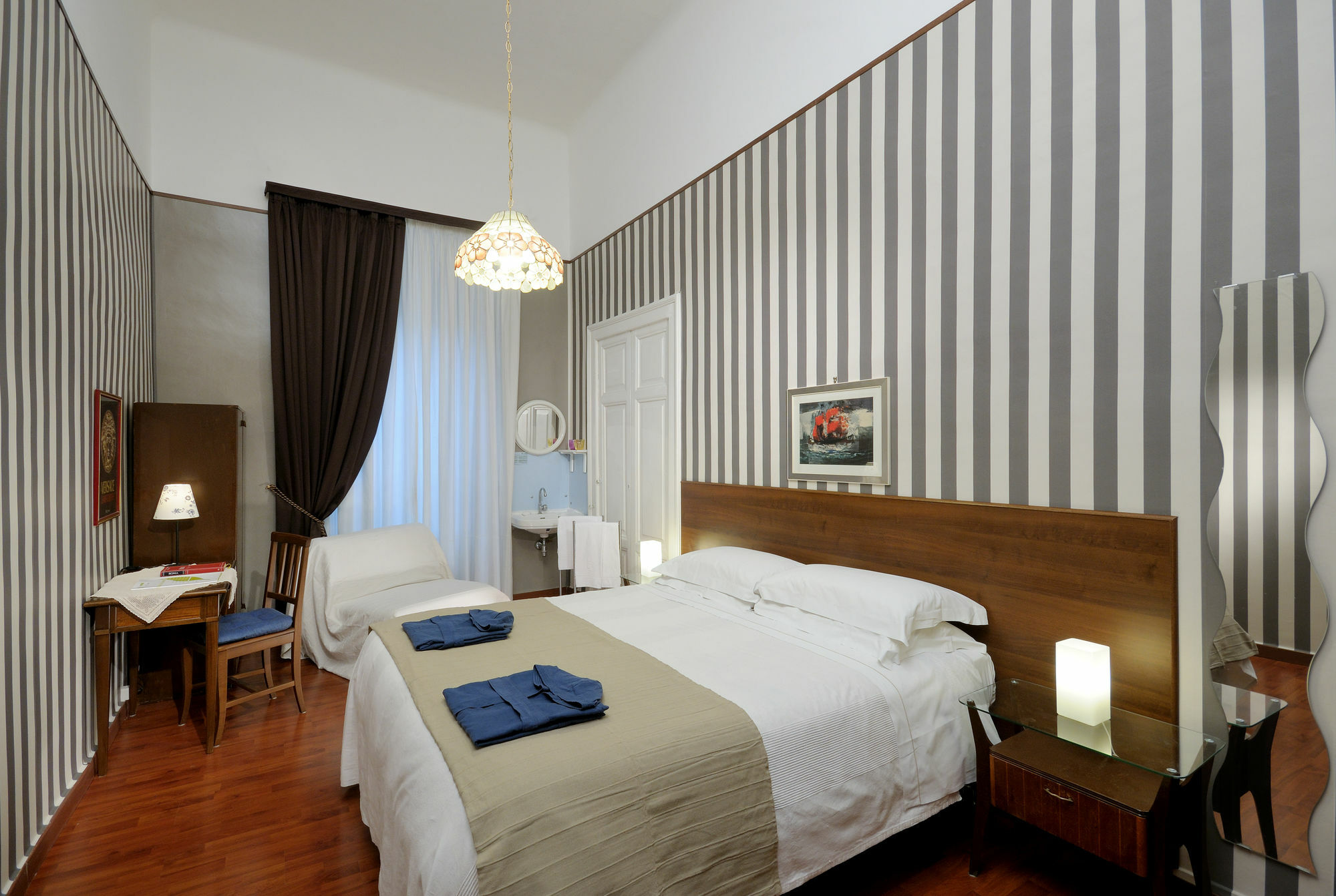 Hotel Boccaccio Рим Екстериор снимка